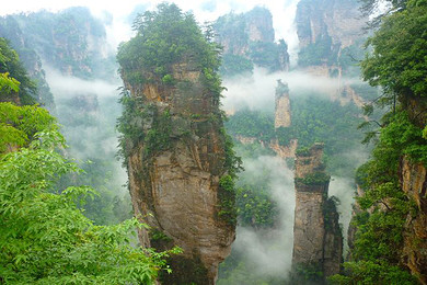 大漠情怀：湖南湘西张家界游系列诗歌